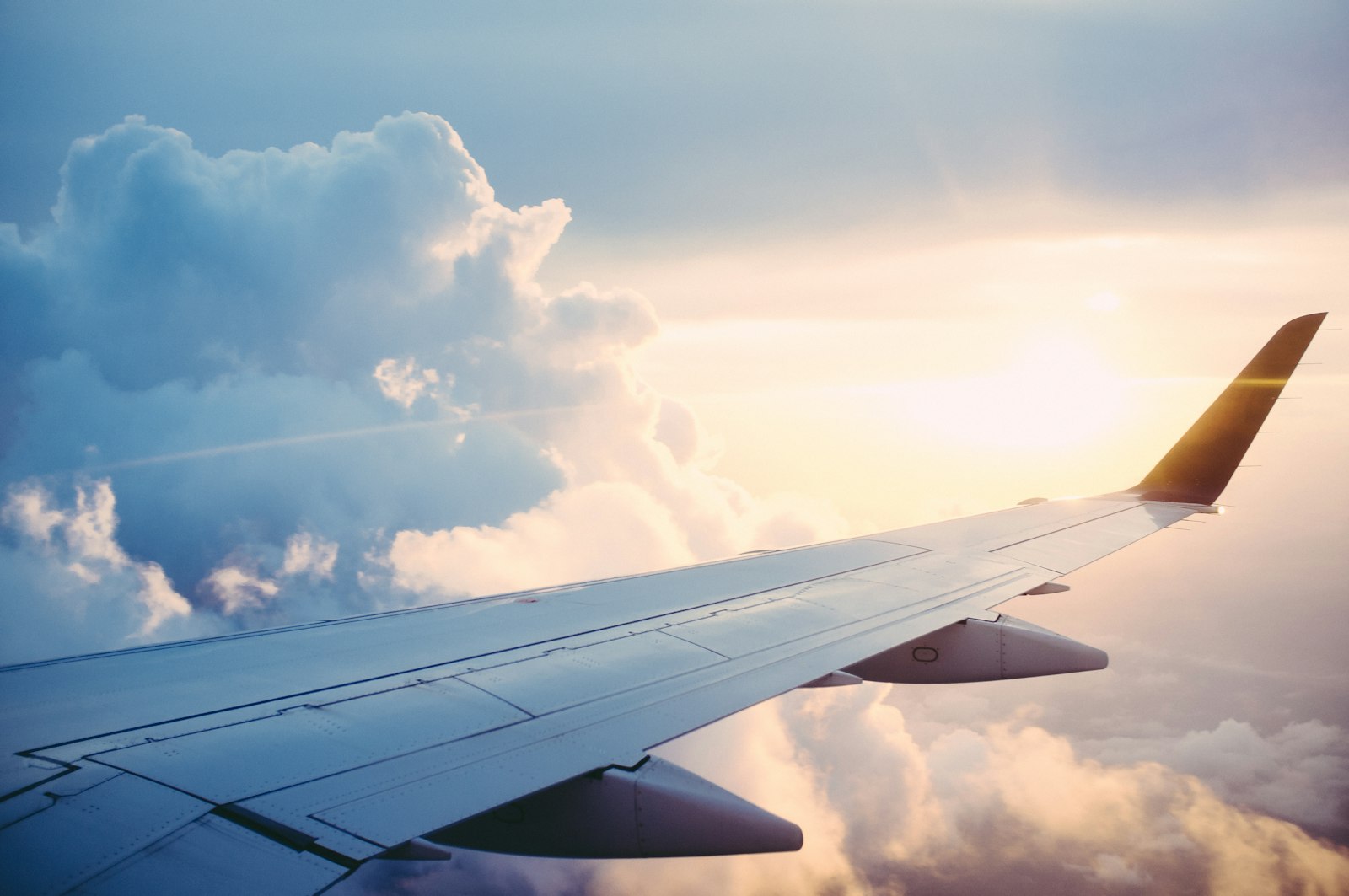 Airplane Flight Horizons